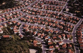 Issue 4. The Suburban Frontier