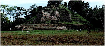 Temple of the Jaguar, Lamanai