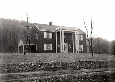 House: front view, black and white