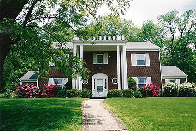 House: front view, color