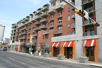 AMLI Downtown mixed-use streetscape.